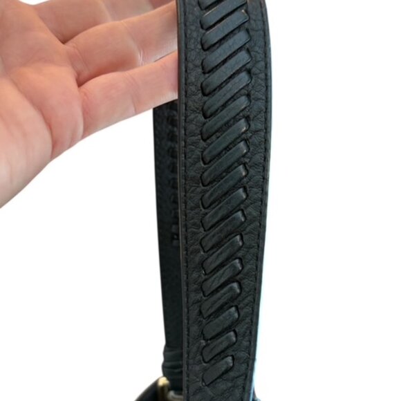 Vince Camuto Black pebbled Leather Taro Tassel Hobo Handbag Purse - Picture 2 of 13